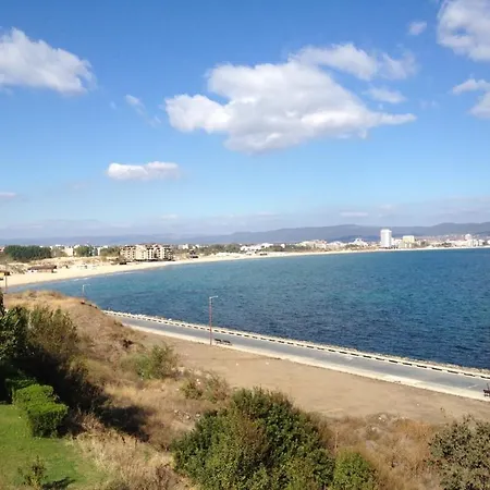 Sea Diamond D14 Apartment *